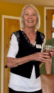 photos of members at the new members tea